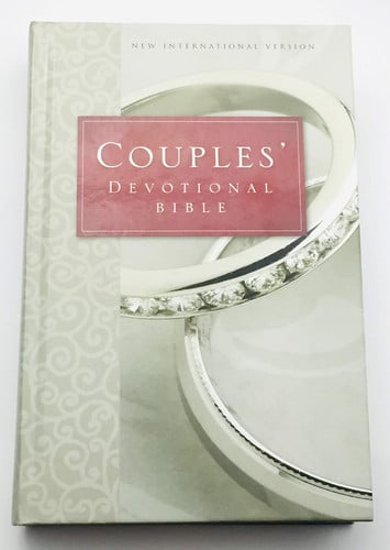 Couples' Devotional Bible for Engaged and Newly Married Couples