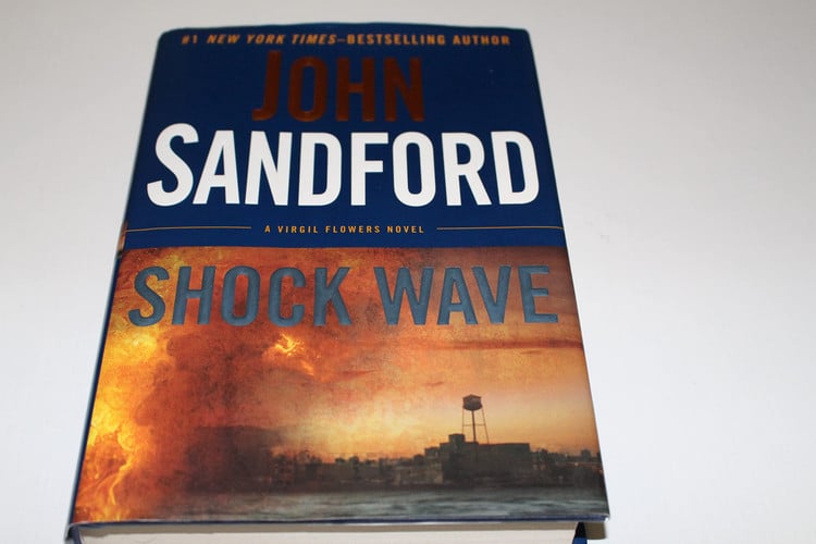 Shock Wave A Virgil Flowers Novel