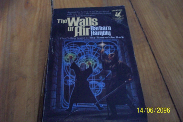 The Walls of Air