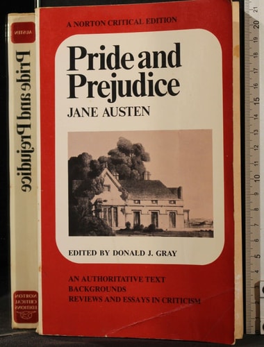 Pride and Prejudice (Norton Critical Editions)