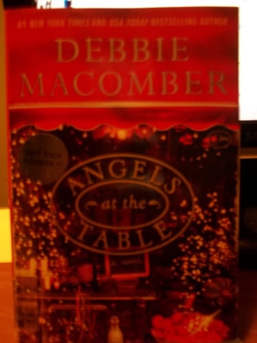 Angels at the Table A Shirley, Goodness, and Mercy Christmas Story
