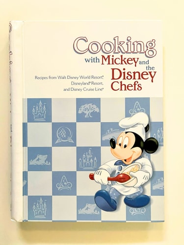 Cooking with Mickey and the Disney Chefs (WDW custom pub)