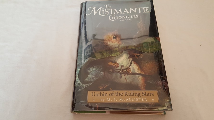 Urchin of the Riding Stars (Mistmantle Chronicles, Book 1)