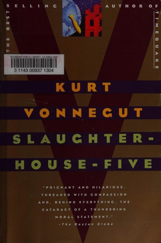 Slaughterhouse-Five: A Novel (Modern Library 100 Best Novels)