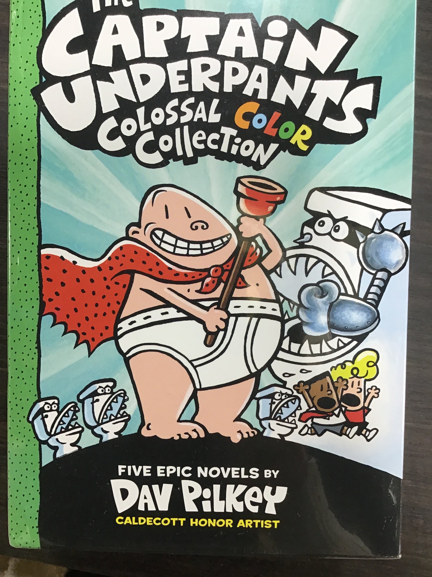 The Captain Underpants Colossal Color Collection