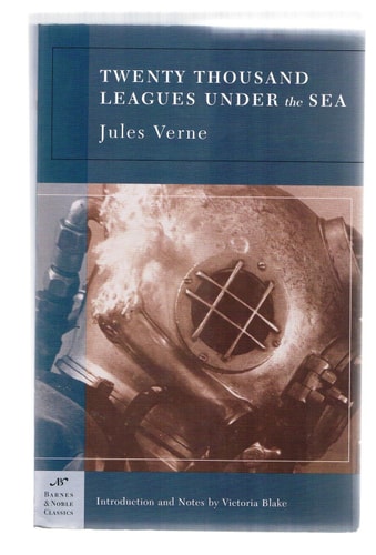 Twenty Thousand Leagues Under the Sea (Barnes & Noble Classics)
