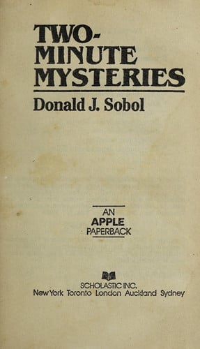 Two-Minute Mysteries (Apple Paperbacks)