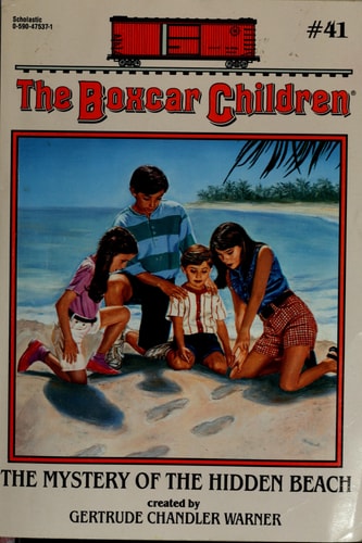 The Mystery of the Hidden Beach: Boxcar Children #41