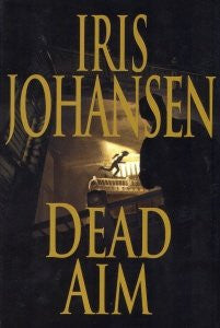 Dead Aim (Large Print Edition)