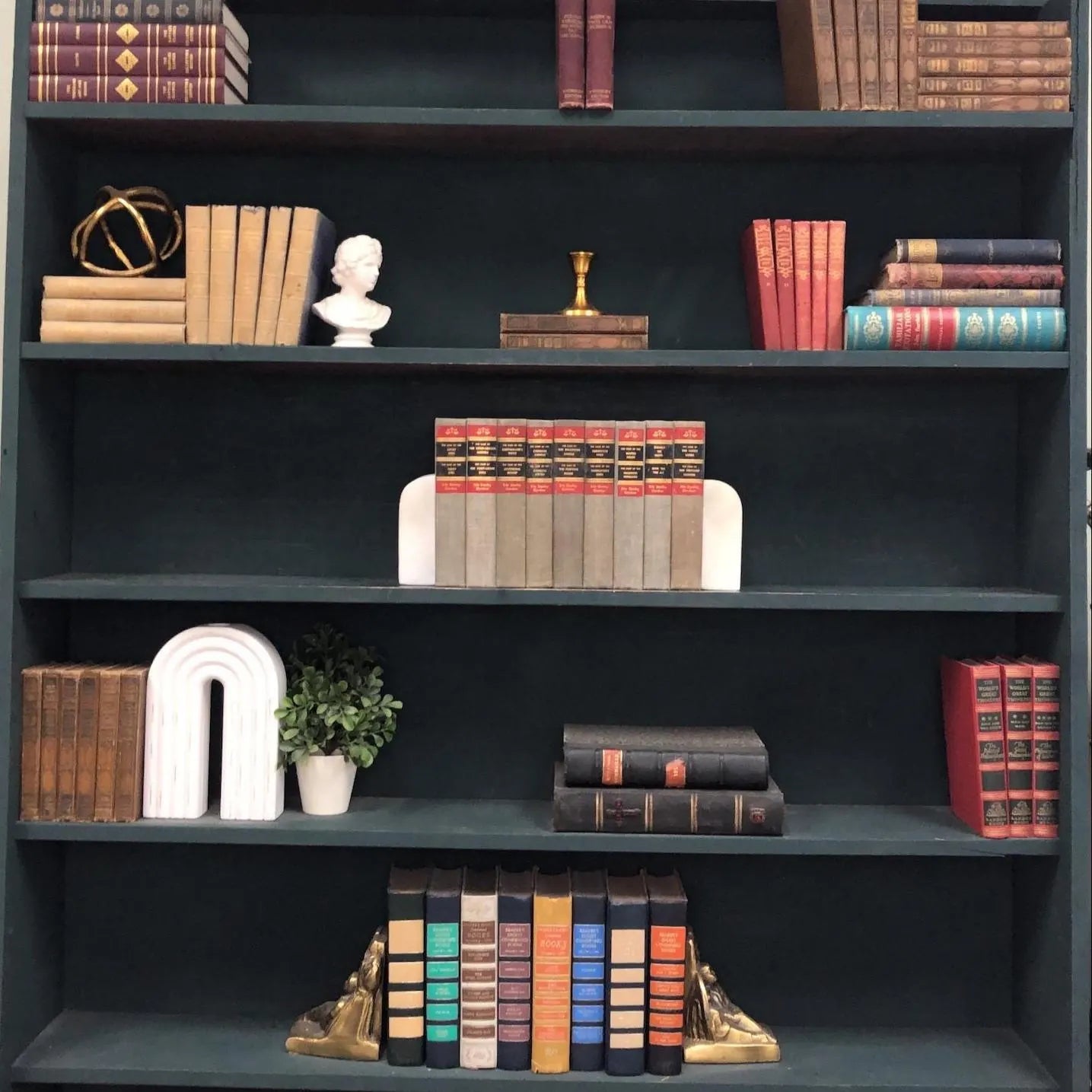 Classic Books by the Foot: Erle Stanley Gardener, Decorative Hardcover Set, Display Hardcovers