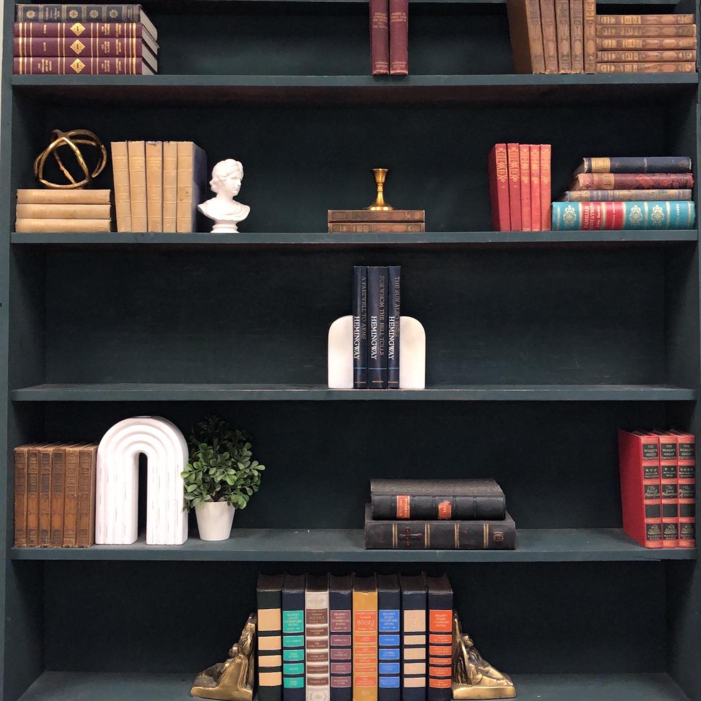 Classic Books by the Foot: Hemingway, Decorative Hardcover Set, Display Hardcovers