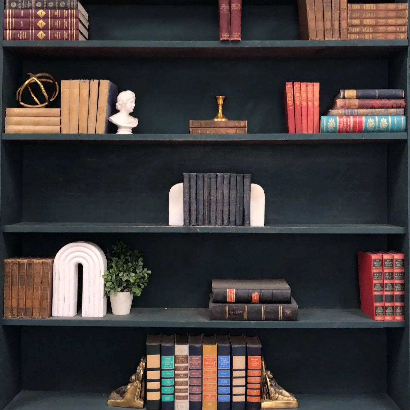 Classic Books by the Foot: Pocket Classics, Hardcover Set, Display Hardcovers