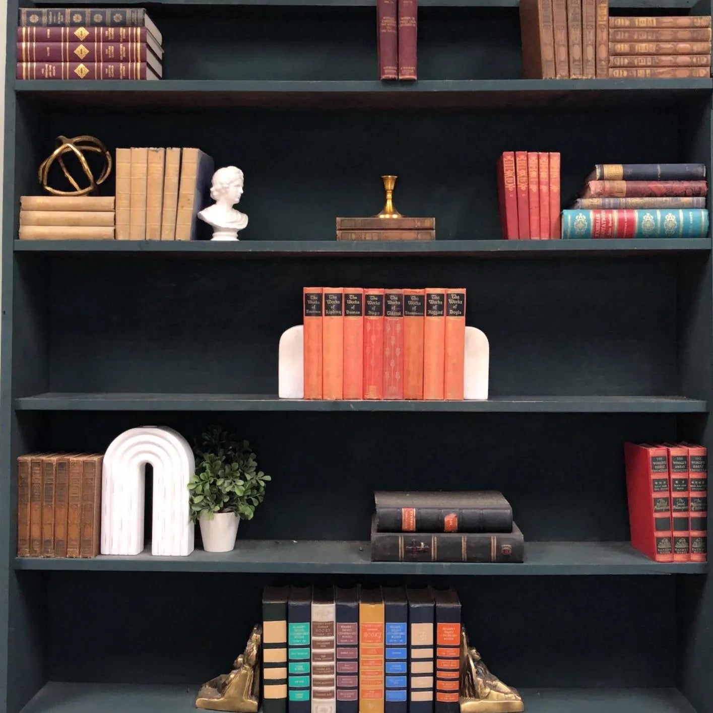 Classic Books by the Foot: The Works Of, Hardcover Set, Display Hardcovers