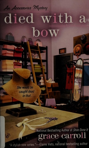 Died with a Bow (An Accessories Mystery)
