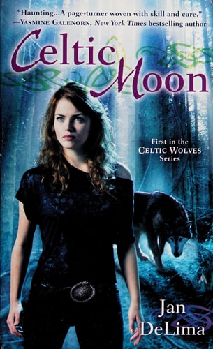 Celtic Moon (A Celtic Wolves Novel)