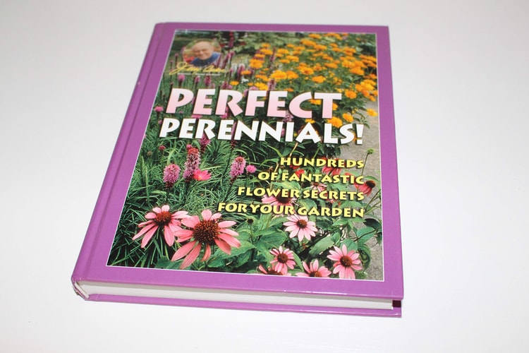 Jerry Baker's Perfect Perennials! Hundreds of Fantastic Flower Secrets for Your Garden