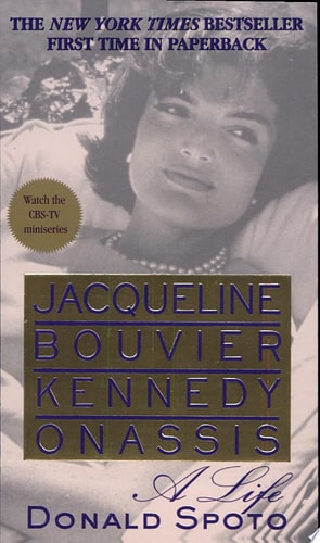 Jacqueline Bouvier Kennedy Onassis: A Life