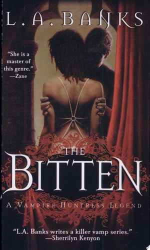 The Bitten (Vampire Huntress Legends)