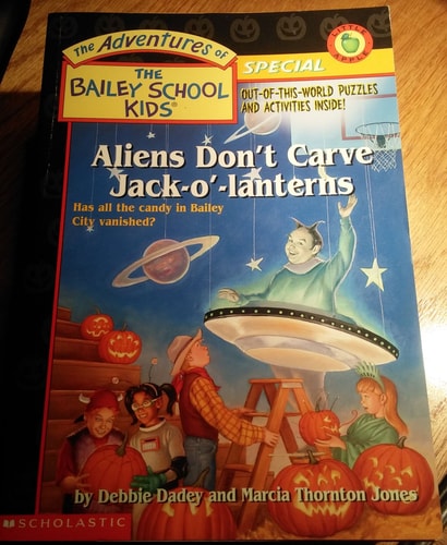 Aliens Don't Carve Jack-o'-lanterns