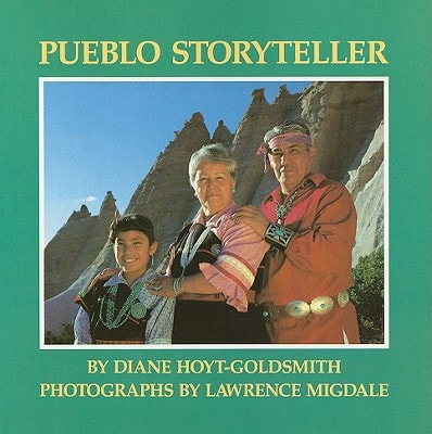Pueblo Storyteller (HBJ Treasury of Literature)