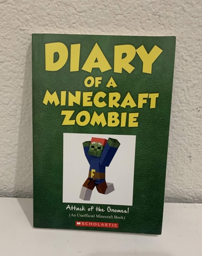 Diary of a Minecraft Zombie Attack of the gnomes. Book 15