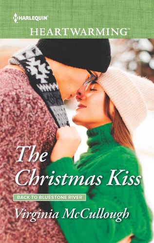 The Christmas Kiss: A Clean Romance (Back to Bluestone River, 2)