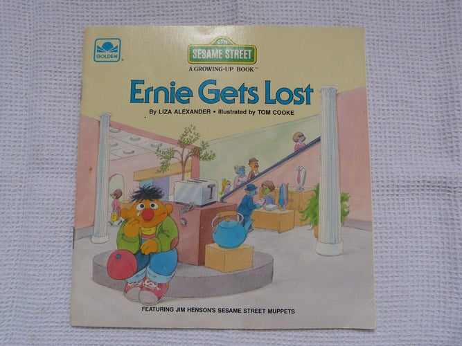 Ernie Gets Lost (Sesame St. Growing Up Books)