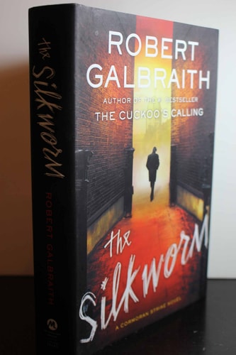 The Silkworm (A Cormoran Strike Novel, 2)