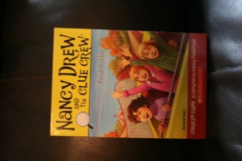 Ticket Trouble (Nancy Drew and the Clue Crew)