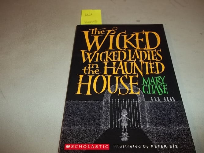 The Wicked Wicked Ladies in the Haunted House