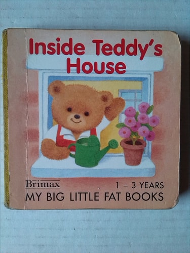 Inside Teddys House