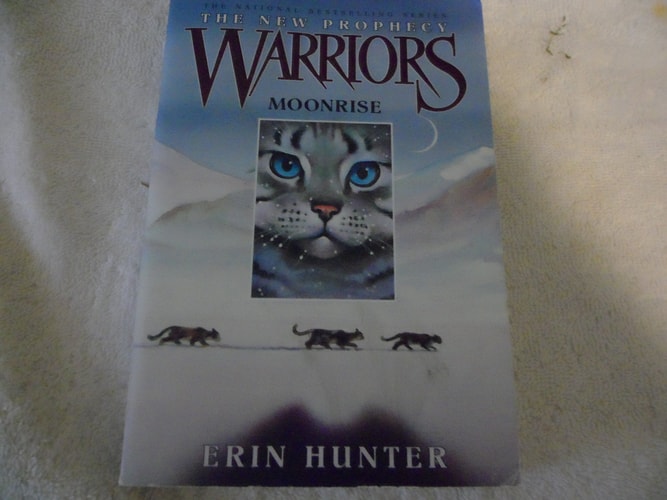 Moonrise (Warriors: The New Prophecy, Book 2)