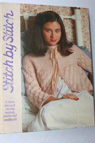 Stitch By Stitch Volume 5 (Stitch By Stitch, Volume 5)