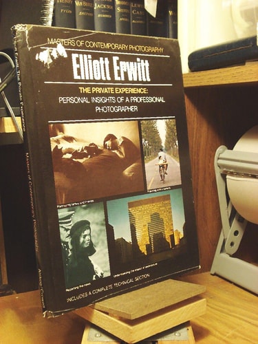The Private Experience: Elliott Erwitt (Masters of Contemporary Photography)