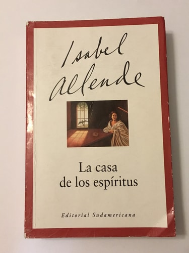 La Casa de Los Espiritus (Spanish Edition)