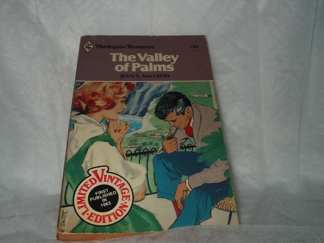 The Valley of Palms (Harlequin Romance #748)