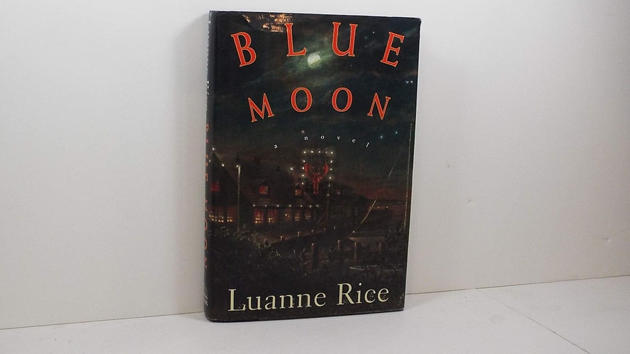 Blue Moon: A Novel