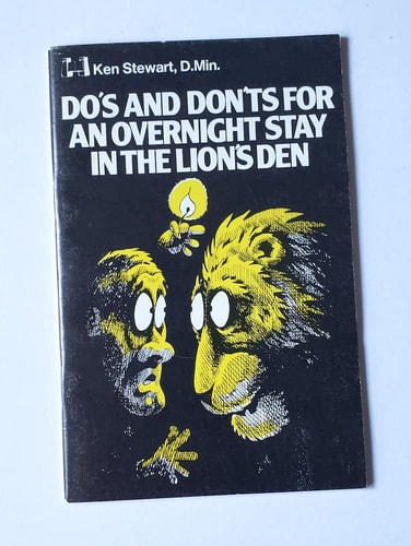 Do's and don'ts for an overnight stay in the lion's den