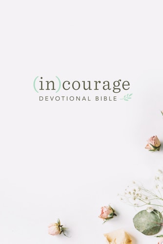 CSB (in)courage Devotional Bible, Green Cloth Over Board, Indexed, Black Letter, Full-Color Design, Notetaking Space, Reading Plans, Ribbon Marker, Sewn Binding, Easy-to-Read Bible Serif Type