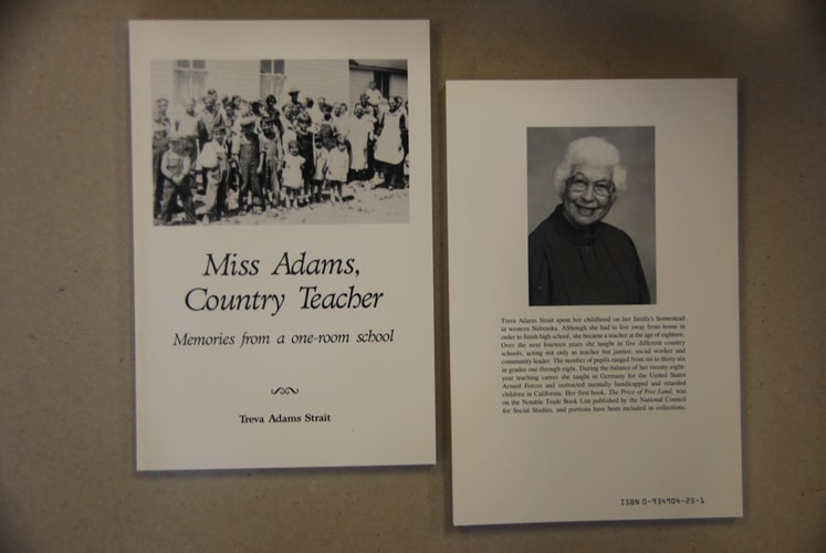 Miss Adams, Country Teacher: Memories from a One-Room School