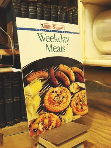 Weekday Meals (Grill by the Book)