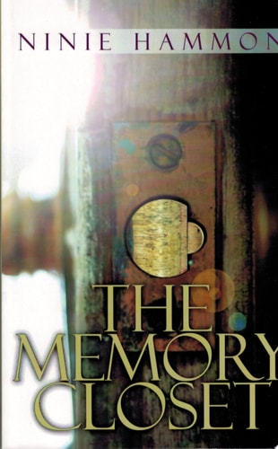 Memory Closet (Modern Contemporary Fiction)