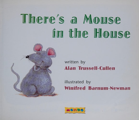 There's a mouse in the house (Book shop)