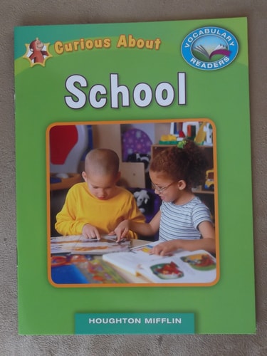 Curious About School Grade 1 Houghton Mifflin Vocabulary Reader Accompanies Journeys