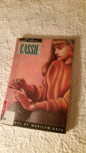 Cassie: A Novel (Sisters)