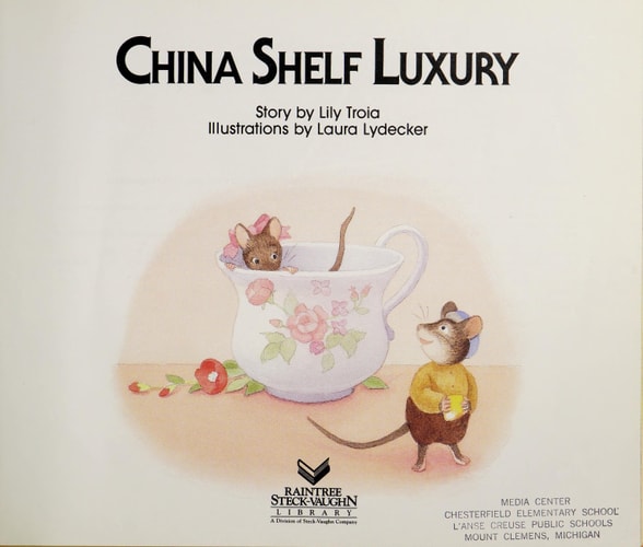 China Shelf Luxury (Publish a Book)