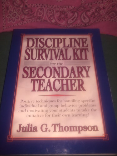 Discipline Survival Kit for the Secondary Teacher (J-B Ed: Survival Guides)