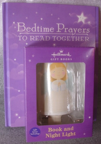 Hallmark Giftbooks BOK1185 Bedtime Prayers to Read Together with Angel Nightlight
