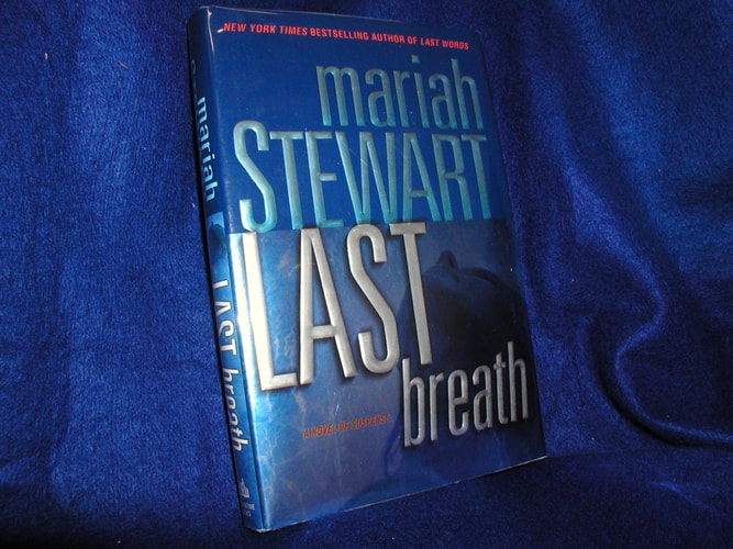 Last Breath: A Novel of Suspense