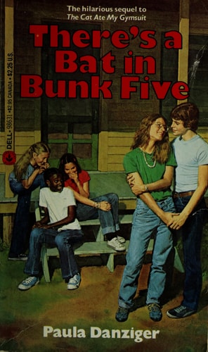 THERE'S A BAT IN BUNK 5 (Laurel-leaf books)